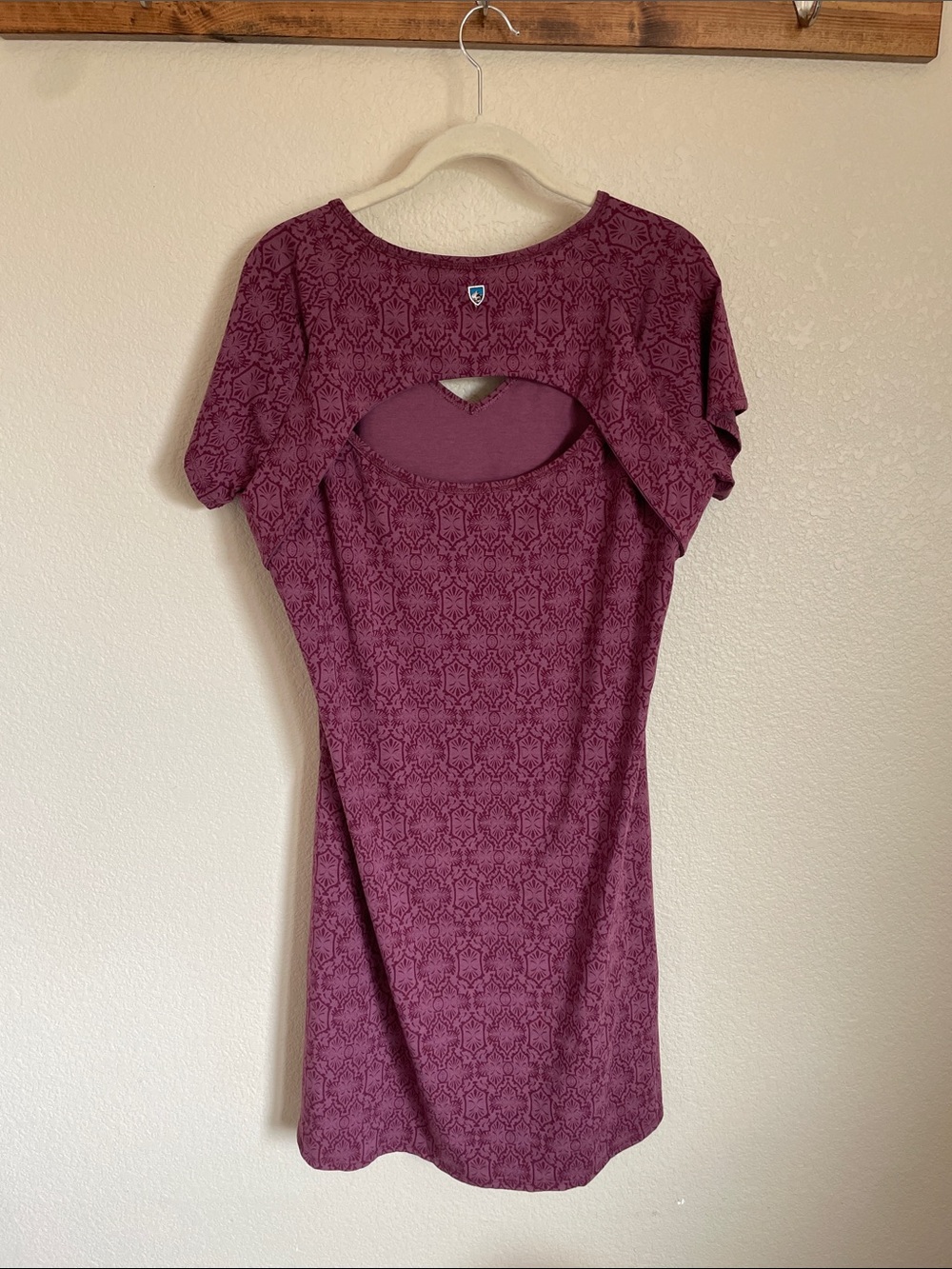 Kuhl Orianna Dress Plum Floral V-Neck Athleisure Dress L Hiking Camping Granola - Picture 7 of 12